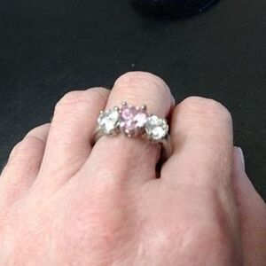 18K white GF pink heart rhinestone ring size 7.5